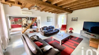 House 5 rooms of 103 m² in Champgenéteux (53160)