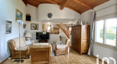 Traditional house 6 rooms of 196 m² in Antigny (85120)