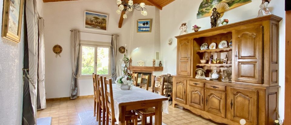 Traditional house 6 rooms of 196 m² in Antigny (85120)