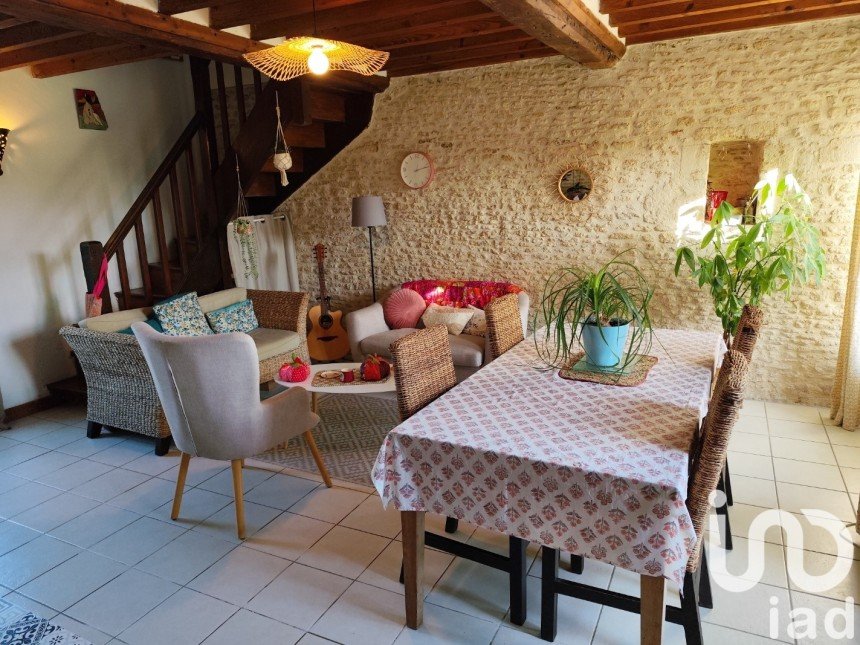 House 4 rooms of 89 m² in Hérouvillette (14850)