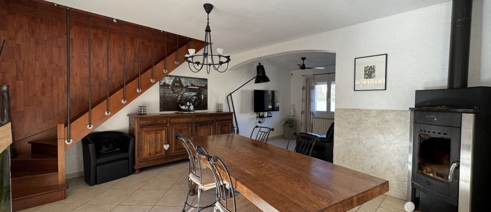 Maison traditionnelle 5 pièces de 170 m² à Saint-Martin-de-Valgalgues (30520)