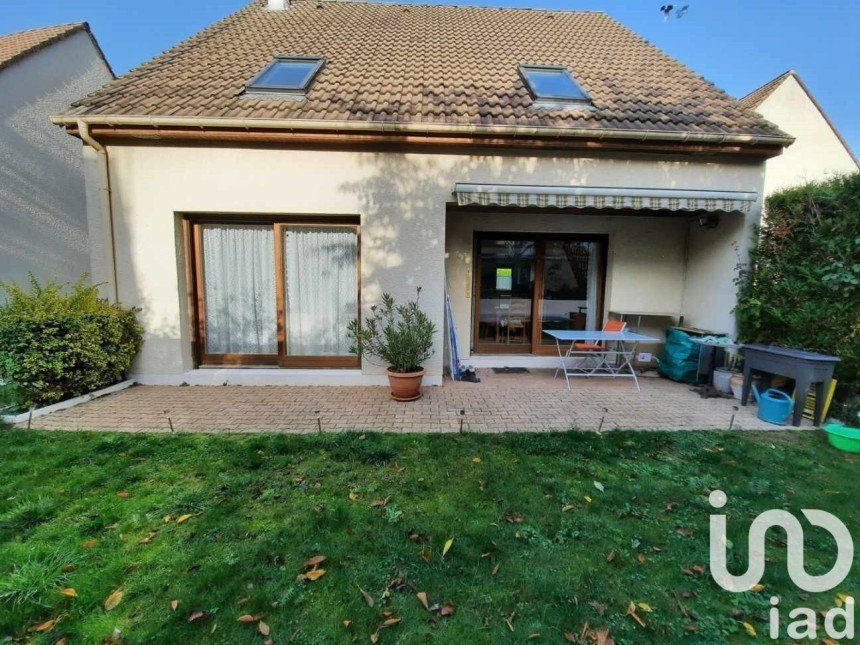 House 6 rooms of 123 m² in Reims (51100)