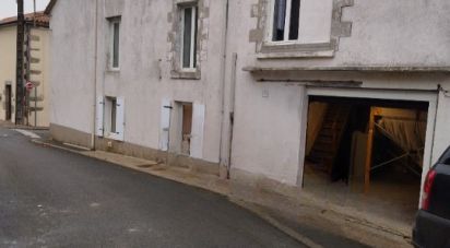 Maison 5 pièces de 96 m² à L'Absie (79240)