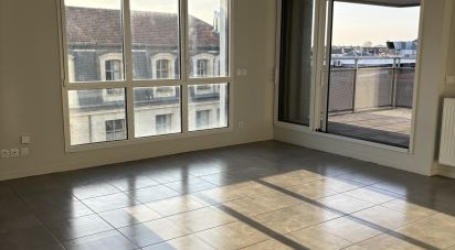 Appartement 4 pièces de 90 m² à Bordeaux (33800)