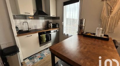 Appartement 3 pièces de 53 m² à Sainte-Geneviève-des-Bois (91700)