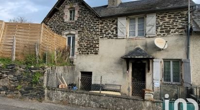 Traditional house 3 rooms of 90 m² in Sainte-Féréole (19270)