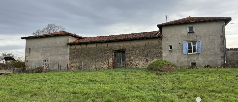 Farm 7 rooms of 158 m² in Pomeys (69590)