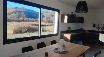 House 4 rooms of 102 m² in Castellane (04120)