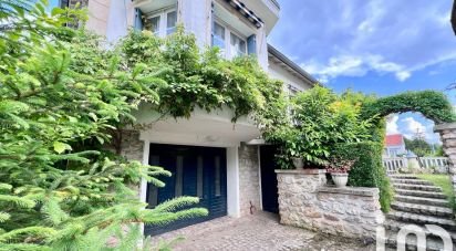 Maison traditionnelle 4 pièces de 86 m² à Gretz-Armainvilliers (77220)