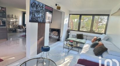 Appartement 4 pièces de 98 m² à Cassis (13260)