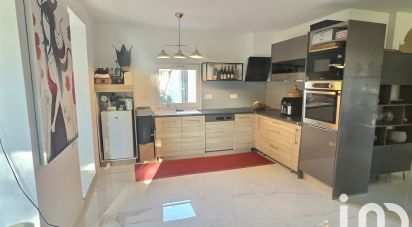 Appartement 4 pièces de 98 m² à Cassis (13260)