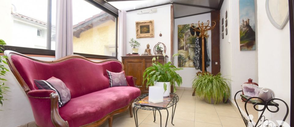 Maison de ville 7 pièces de 160 m² à Chasse-sur-Rhône (38670)