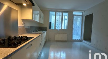 Maison 4 pièces de 110 m² à Castelsarrasin (82100)