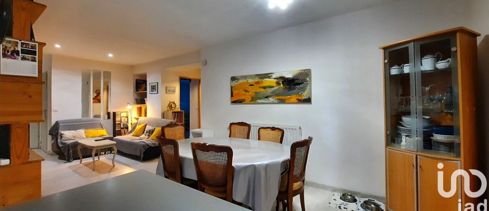 Apartment 5 rooms of 113 m² in Saint-Malo (35400)