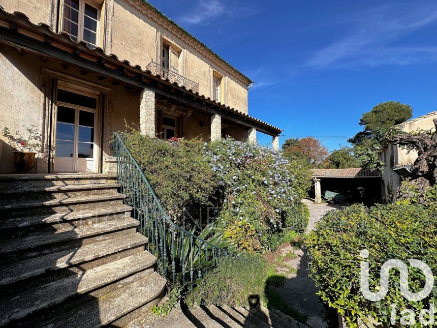 Domaine 11 pièces de 334 m² à Saint-Georges-d'Orques (34680)