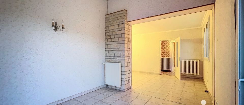 Maison 5 pièces de 97 m² à Cahors (46000)