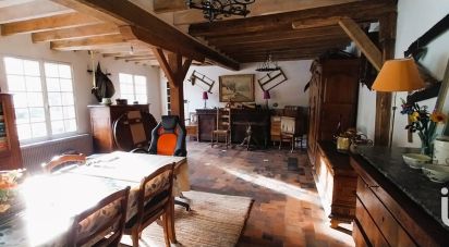 Country house 8 rooms of 203 m² in Chassant (28480)