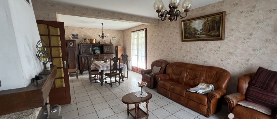 House 5 rooms of 104 m² in Guémené-Penfao (44290)