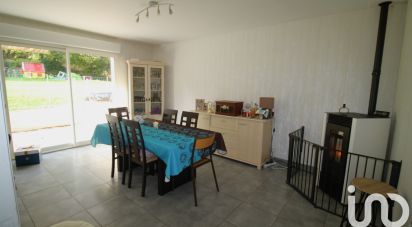 Traditional house 4 rooms of 100 m² in Lanvaudan (56240)