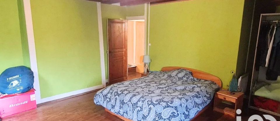 Maison 3 pièces de 90 m² à Marigny-Le-Lozon (50570)