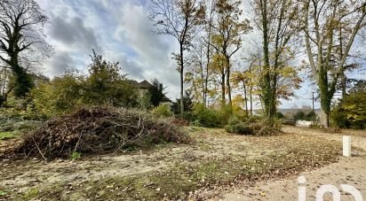 Terrain de 898 m² à Montferrand-le-Château (25320)