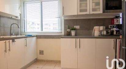 Appartement 5 pièces de 90 m² à Fréjus (83600)