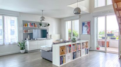 Duplex 4 rooms of 90 m² in Asnières-sur-Seine (92600)