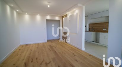 Appartement 2 pièces de 54 m² à Fréjus (83600)