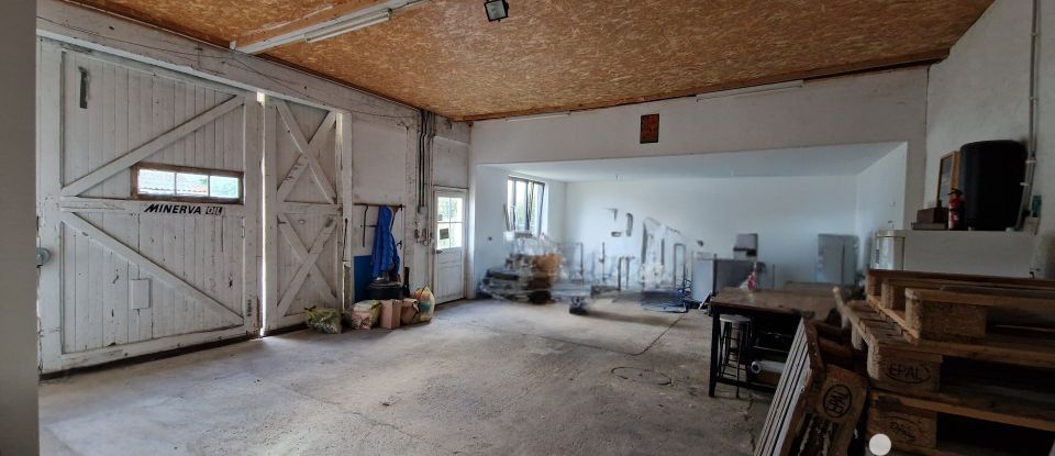 House 6 rooms of 116 m² in Argentan (61200)