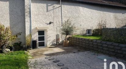 Maison 5 pièces de 99 m² à Saint-Chef (38890)