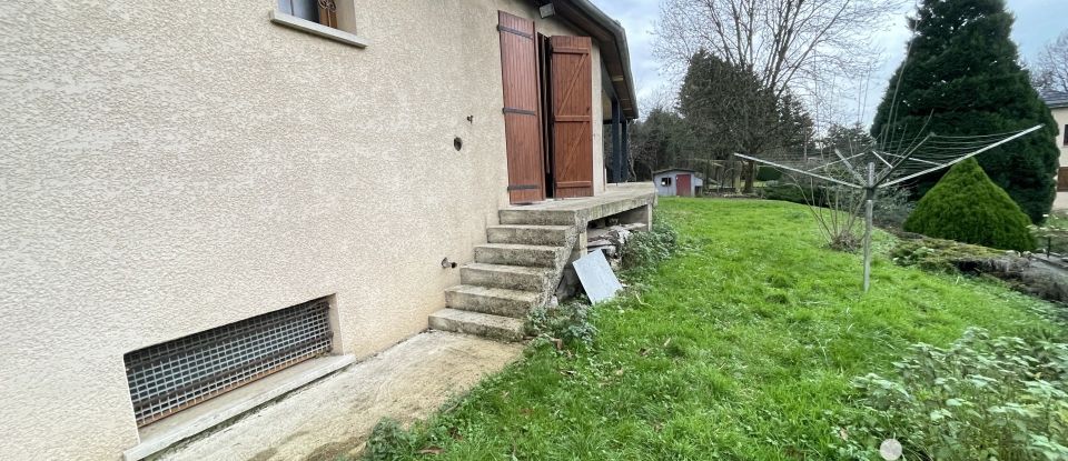 Pavillon 5 pièces de 130 m² à Joigny-sur-Meuse (08700)