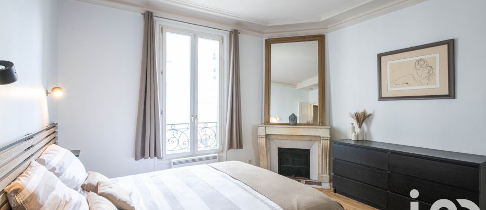 Appartement 3 pièces de 65 m² à Paris (75018)