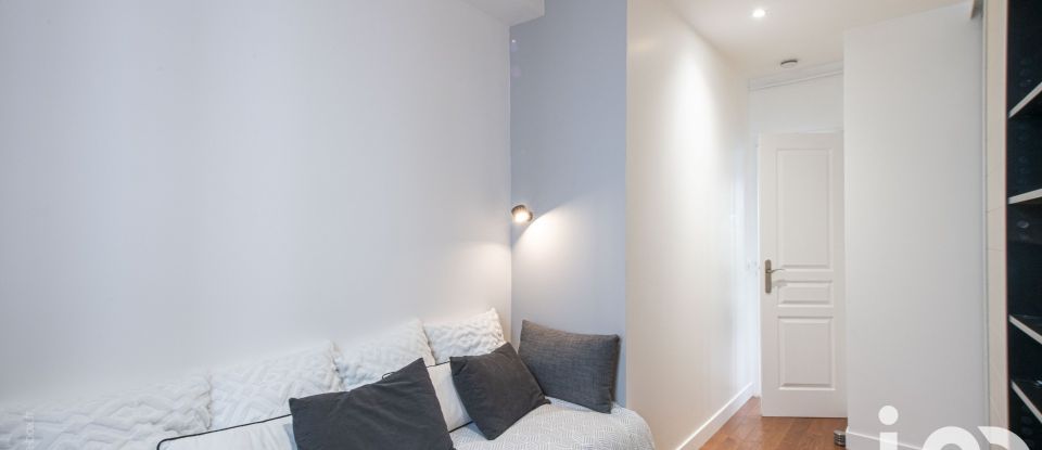 Appartement 3 pièces de 65 m² à Paris (75018)