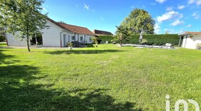 House 5 rooms of 142 m² in Faverges-de-la-Tour (38110)