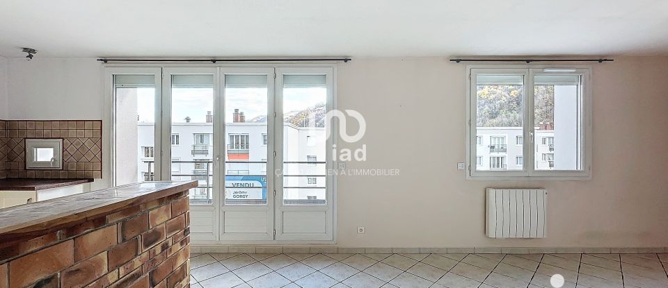 Appartement 2 pièces de 46 m² à Domène (38420)