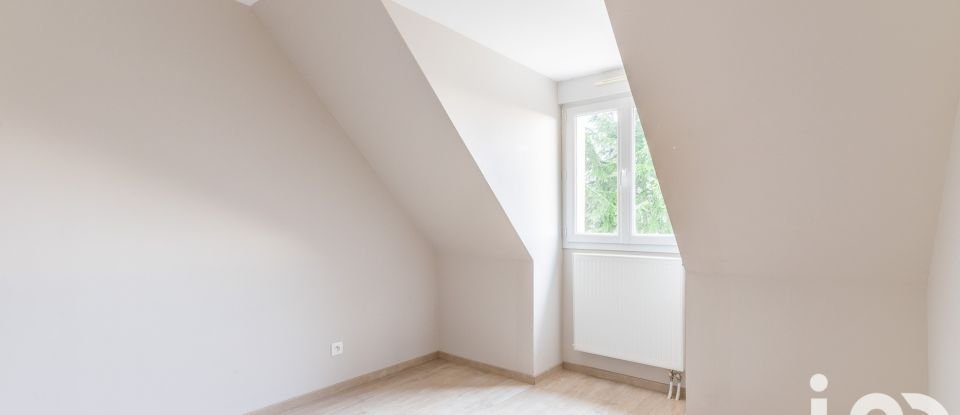 Maison 6 pièces de 118 m² à Brunoy (91800)