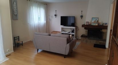 House 4 rooms of 121 m² in Saint-Étienne-du-Rouvray (76800)