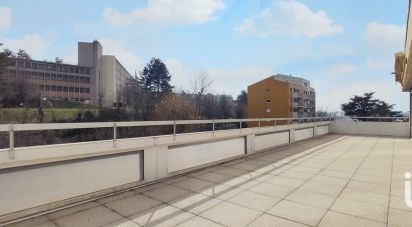 Appartement 4 pièces de 100 m² à Saint-Étienne (42100)