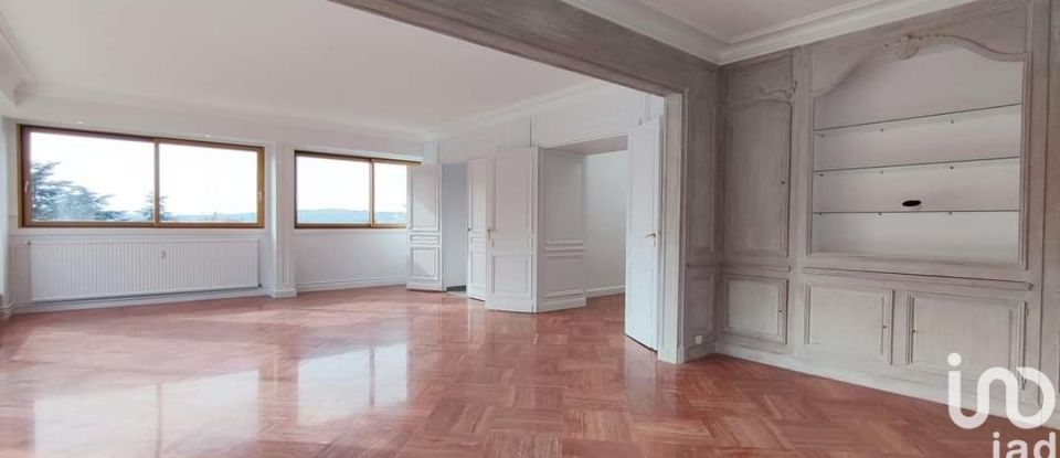 Appartement 4 pièces de 100 m² à Saint-Étienne (42100)