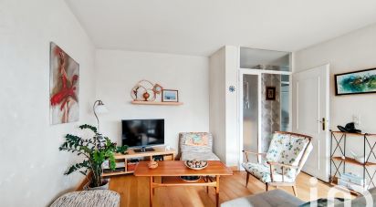 Apartment 4 rooms of 107 m² in Chambéry (73000)