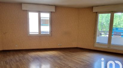 Appartement 2 pièces de 52 m² à Pau (64000)