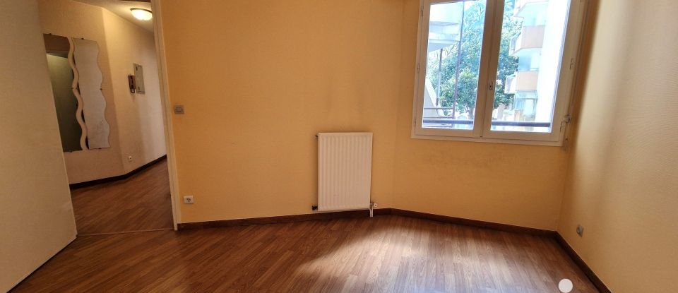 Appartement 2 pièces de 52 m² à Pau (64000)