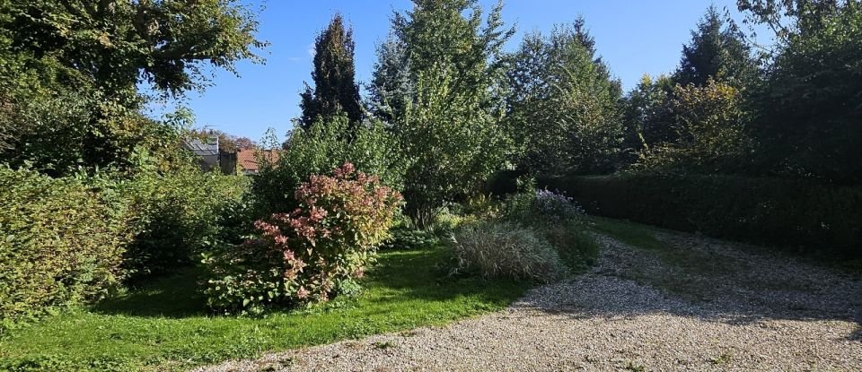 Maison de campagne 5 pièces de 108 m² à Mont-Cauvaire (76690)