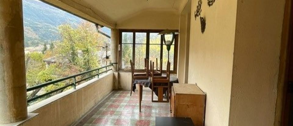 House 5 rooms of 140 m² in Annot (04240)