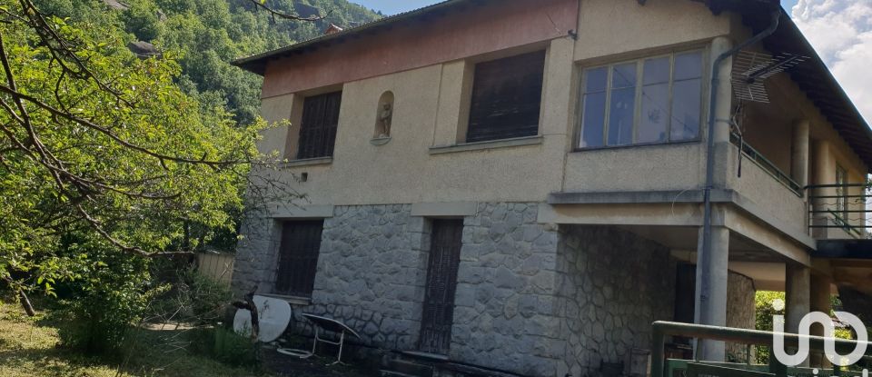 House 5 rooms of 140 m² in Annot (04240)