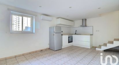 Apartment 3 rooms of 86 m² in Marseille (13004)