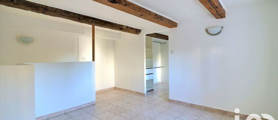 Appartement 3 pièces de 86 m² à Marseille (13004)