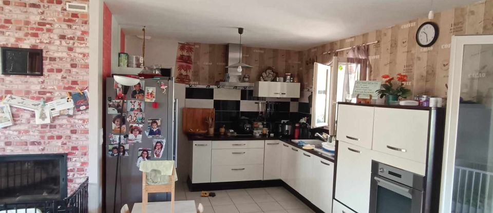 House 4 rooms of 84 m² in Naussannes (24440)