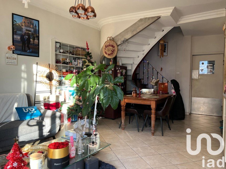 House 5 rooms of 129 m² in Saint Geniez d'Olt et d'Aubrac (12130)