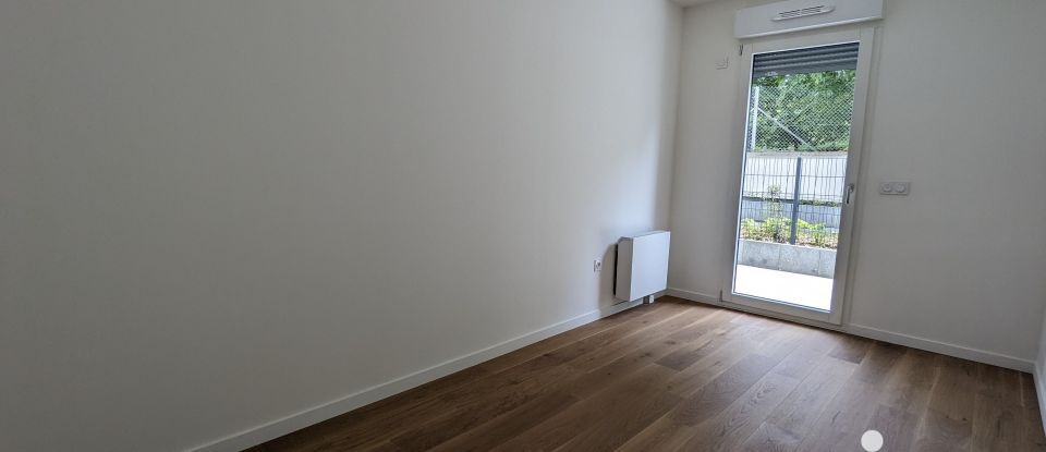 Apartment 4 rooms of 83 m² in Suresnes (92150)